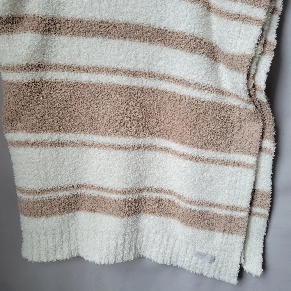 Barefoot‎ Dreams CozyChic Border Bar Stripe Throw Plush Blanket 51